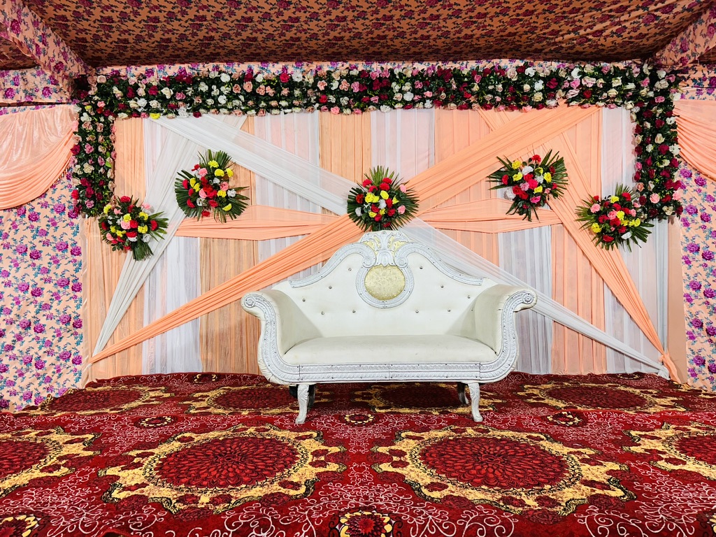 76AC6B36-CCBD-4560-B1C7-27C238E9E575_1_105_c