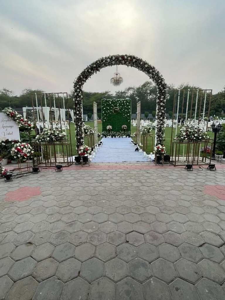 E7AC9A73-7695-4087-B4F7-8F7AE3BC2A44_1_105_c